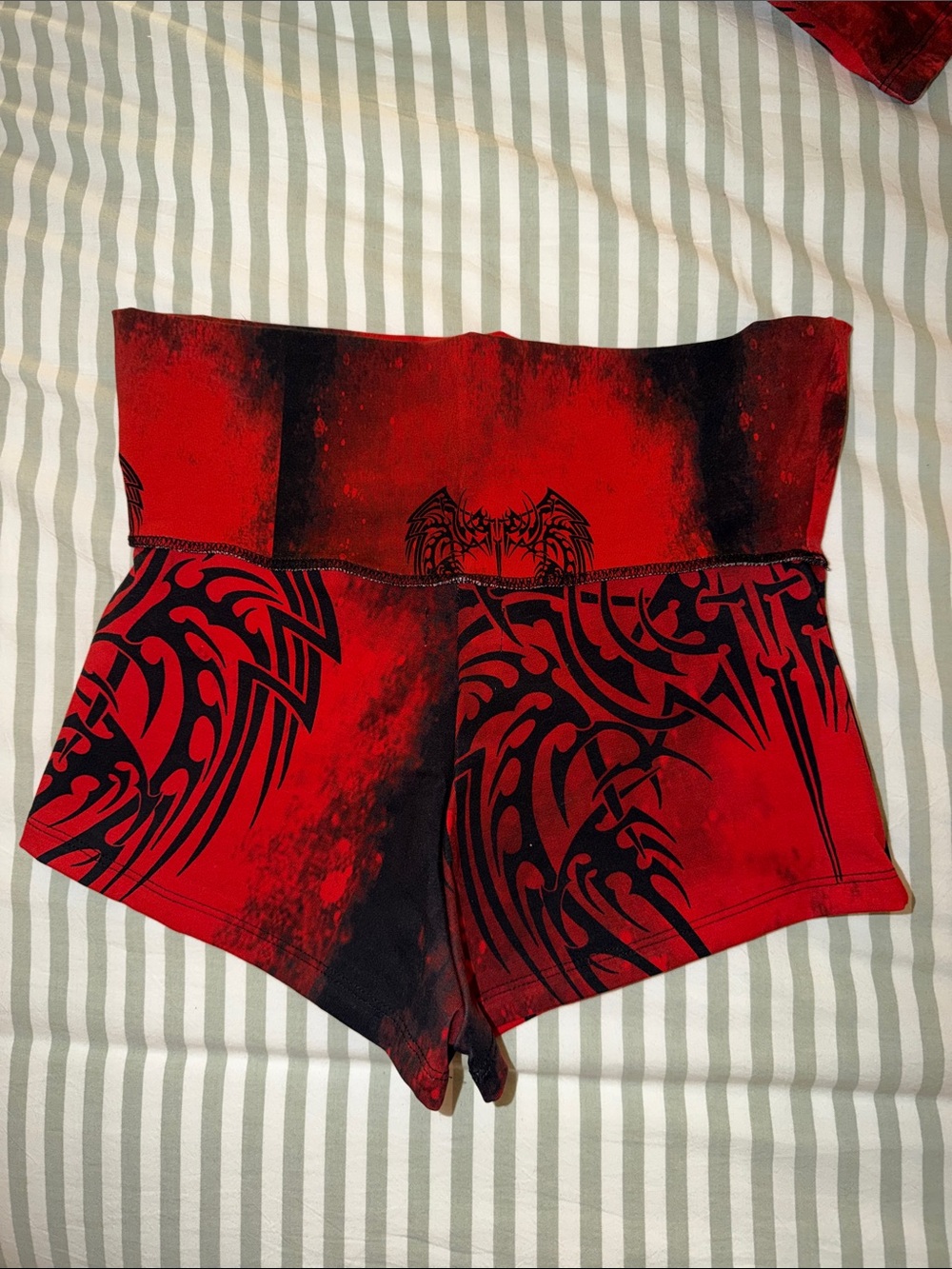 Red and Black Tribal Print Women's Yoga Shorts - Picture 2 of 5